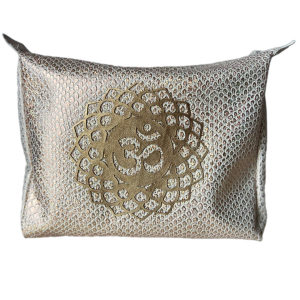 Necessarie Om